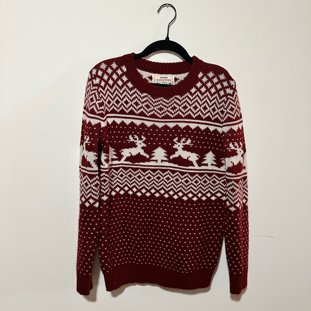 V28 Christmas Sweater
